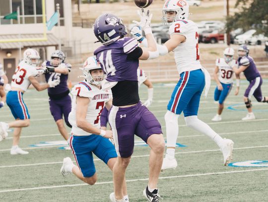 Greyhounds close out Gregory-Portland, 38-7, Lubbock Christian eliminates Geneva