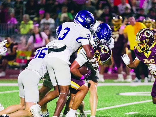 Greyhounds run win streak to five