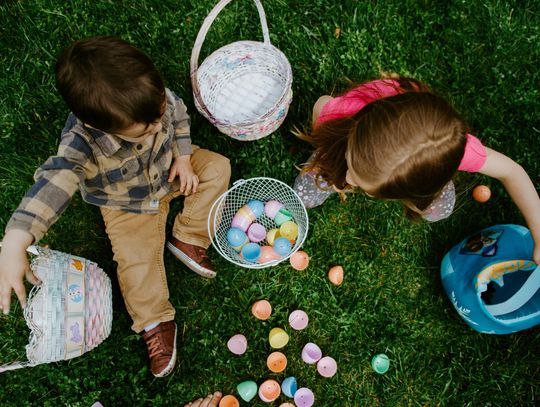 Hop on these tips for a great Easter egg hunt