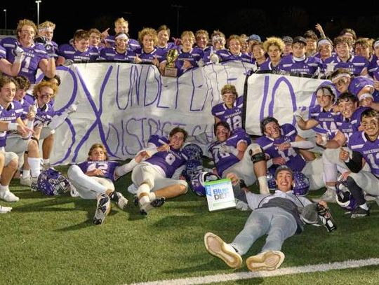 Hounds make history with undefeated season