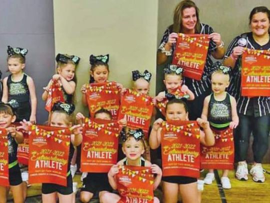 Knockout cheerleaders sweep competition at Cheer America event
