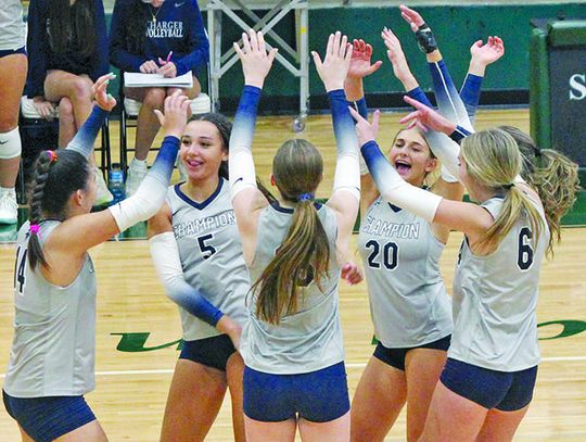 Lady Chargers improve to 2-0 in district