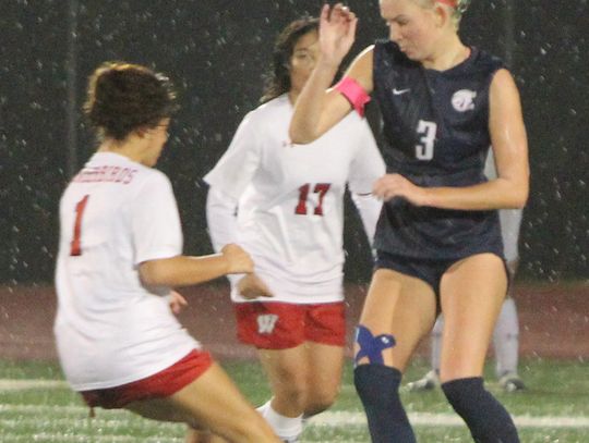 Lady Chargers soccer team whips Wagner, 8-0