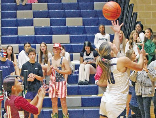 Lady Chargers start basketball season at 2-0