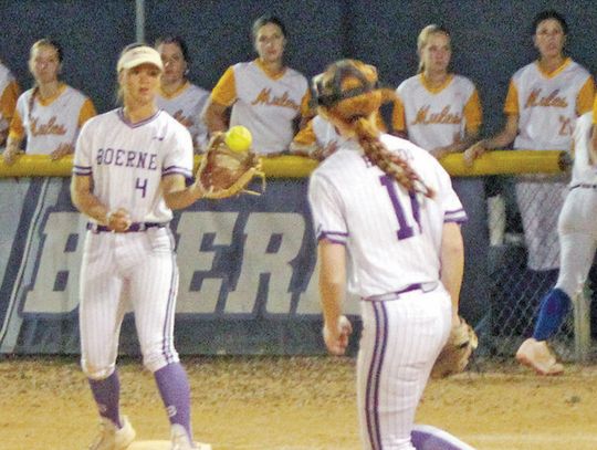 Lady Greyhounds run rule Alamo Heights, 12-2