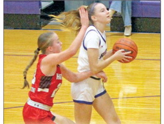 Lady Hounds are perfect at Boerne ISD tourney