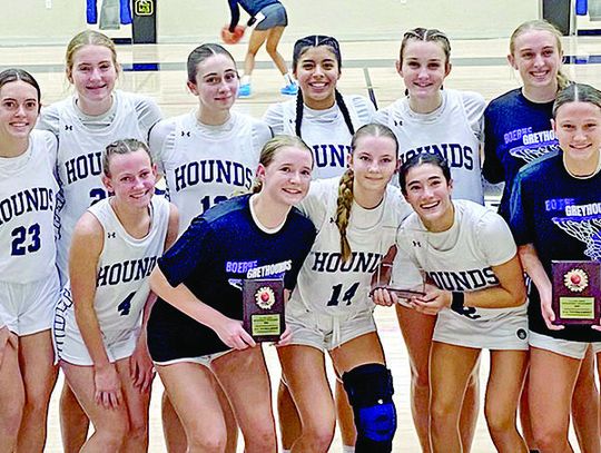 Lady Hounds capture 3rd place at SAISD tourney, also beat Burbank Lady Hounds capture 3rd place at SAISD tourney, also beat Burbank