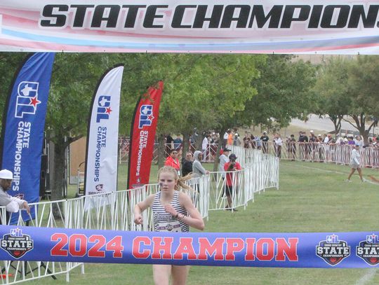 Leachman defends her state title as Lady Chargers finish seventh