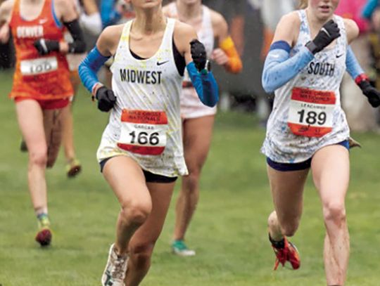 Leachman finishes third at Nike Cross Nationals