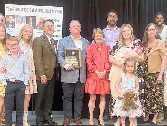 Leech humble, gracious in TABC Hall of Fame speech