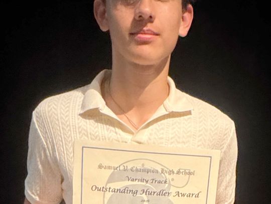 OUTSTANDING HURDLER AWARD