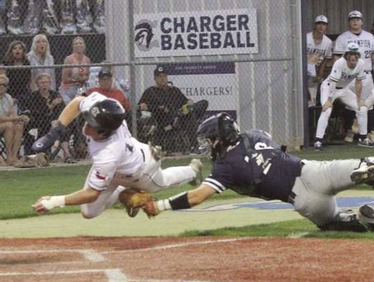 Rangers rally for win in seventh over Chargers