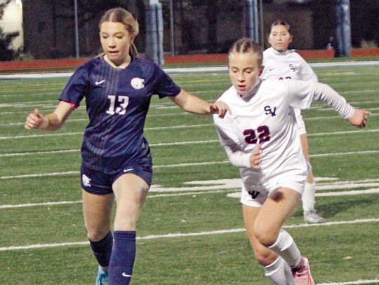 Rangers sweep Chargers in soccer