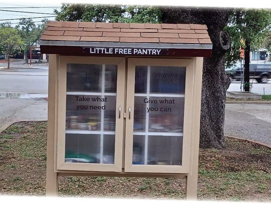 Free food pantries stocked, ready for holiday rush