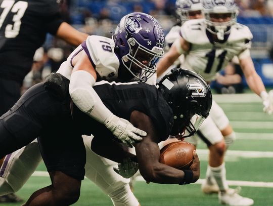 Richmond Randle defeats Greyhounds, advances to state finals Richmond Randle defeats Greyhounds, advances to state finals