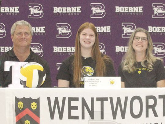 Rocchio signs with Wentworth Institute of Technology