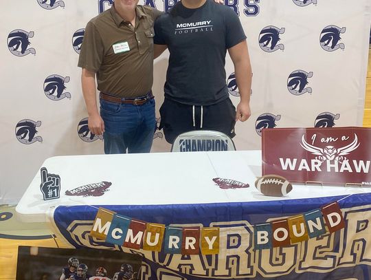 Stosberg signs with McMurry University