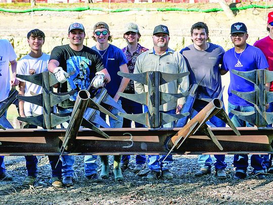 Students build fish habitats for Cibolo Creek