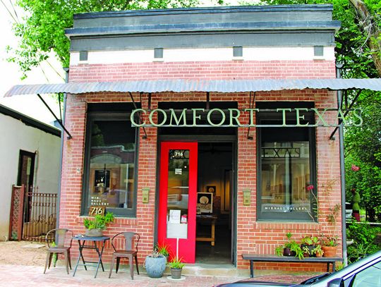 'Summer Mix’ on exhibit at MixHaus