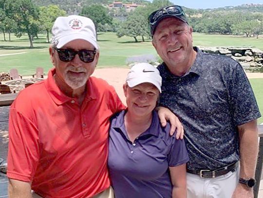 Tapatio Springs men’s group hosts Cowboys & Cowgirls tourney
