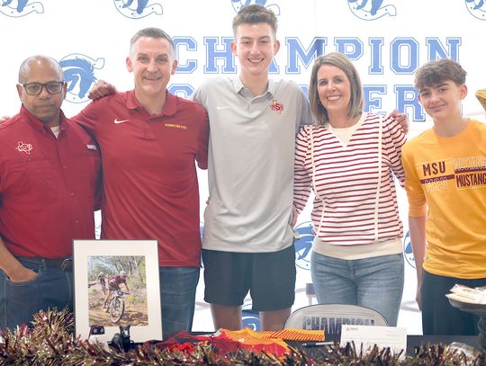 Tenney signs with Midwestern State University