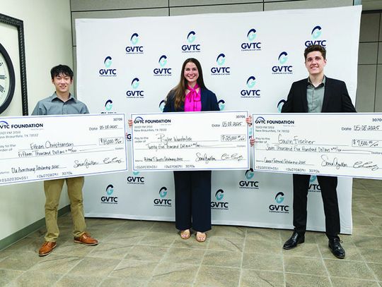 Trio claim GVTC scholarships