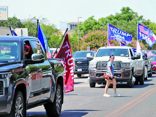 Trump train traverses Hill Country Mile