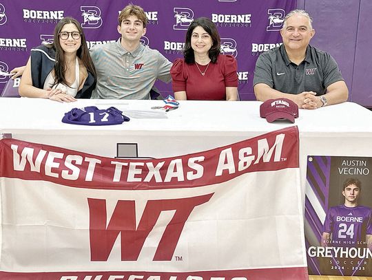 Vecino signs with West Texas A&M University