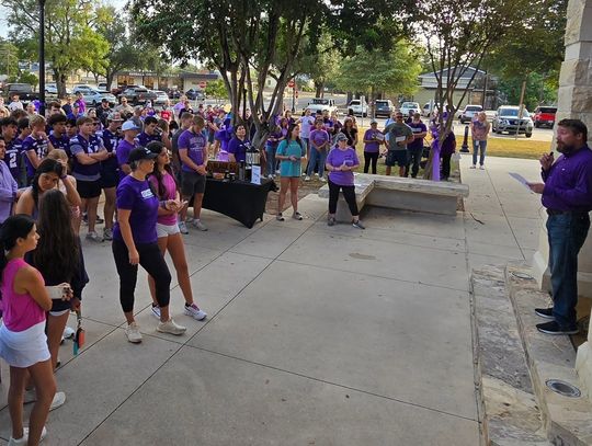 WALK THE WALK: Hundreds ‘Walk The Mile,' focus on survivors of domestic violence
