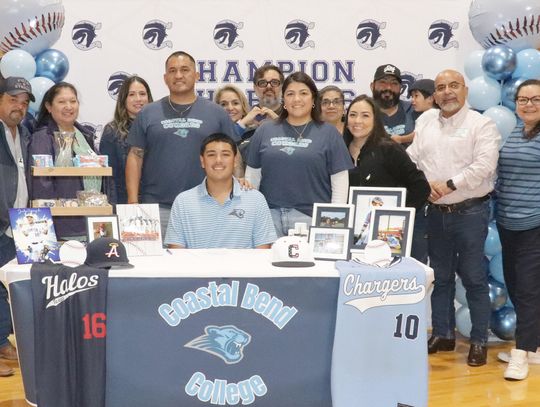 YAMAGUCHI SIGNS WITH COASTAL BEND COLLEGE