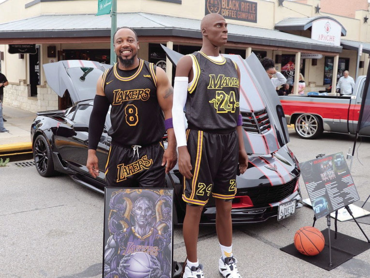 ‘Black Mamba’ Vette tribute to owner’s favorite player