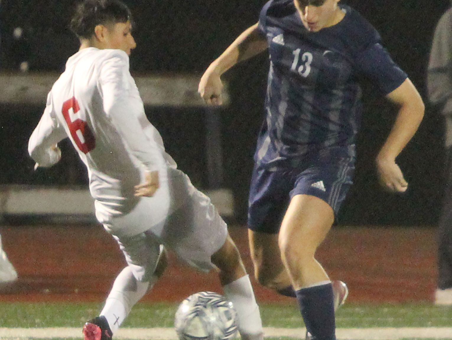 Chargers fly past Thunderbirds, 51