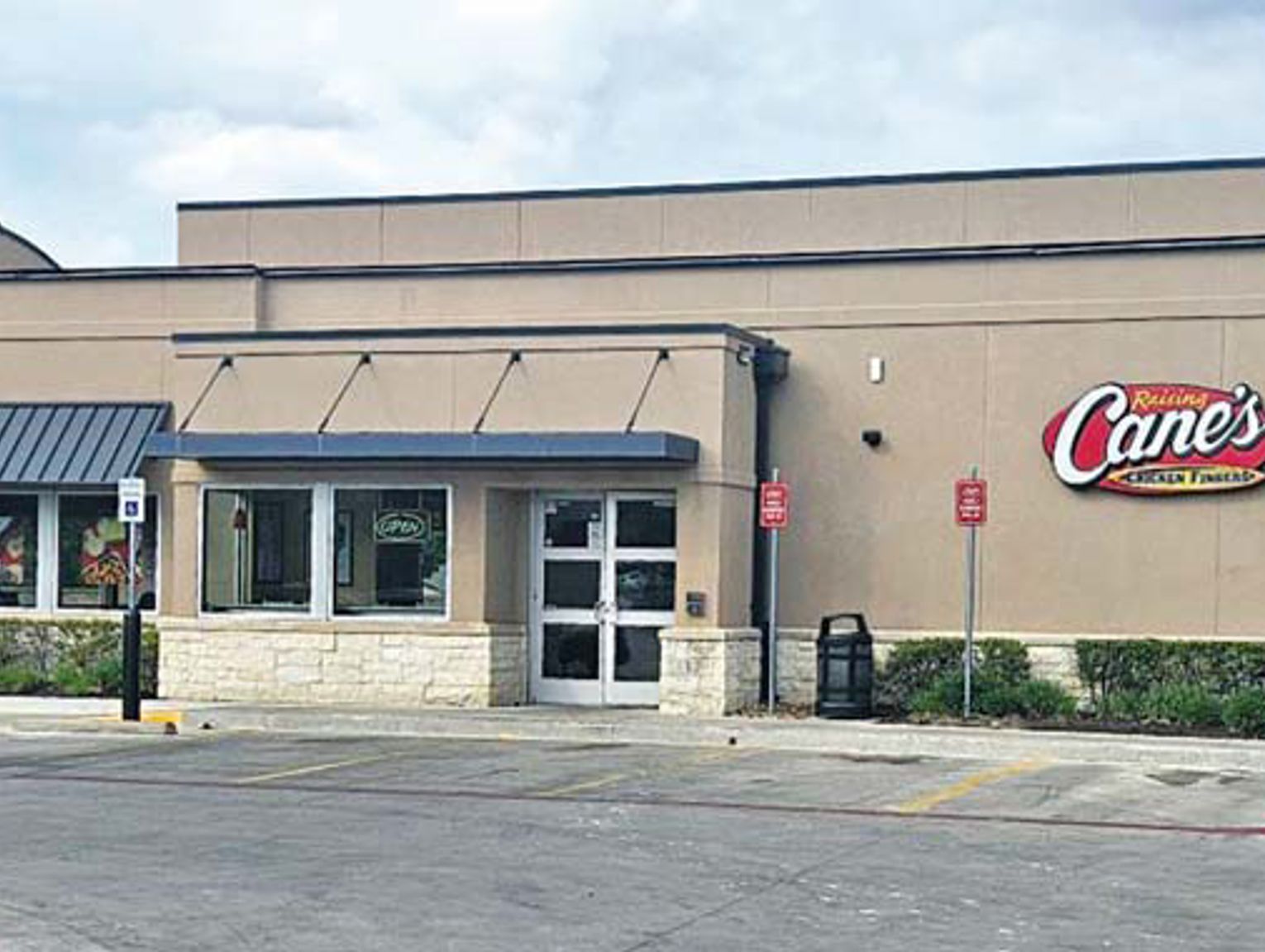 Fast-food eateries earn top scores