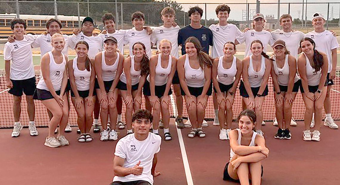 BHS tennis team rolls to 3-0 district mark