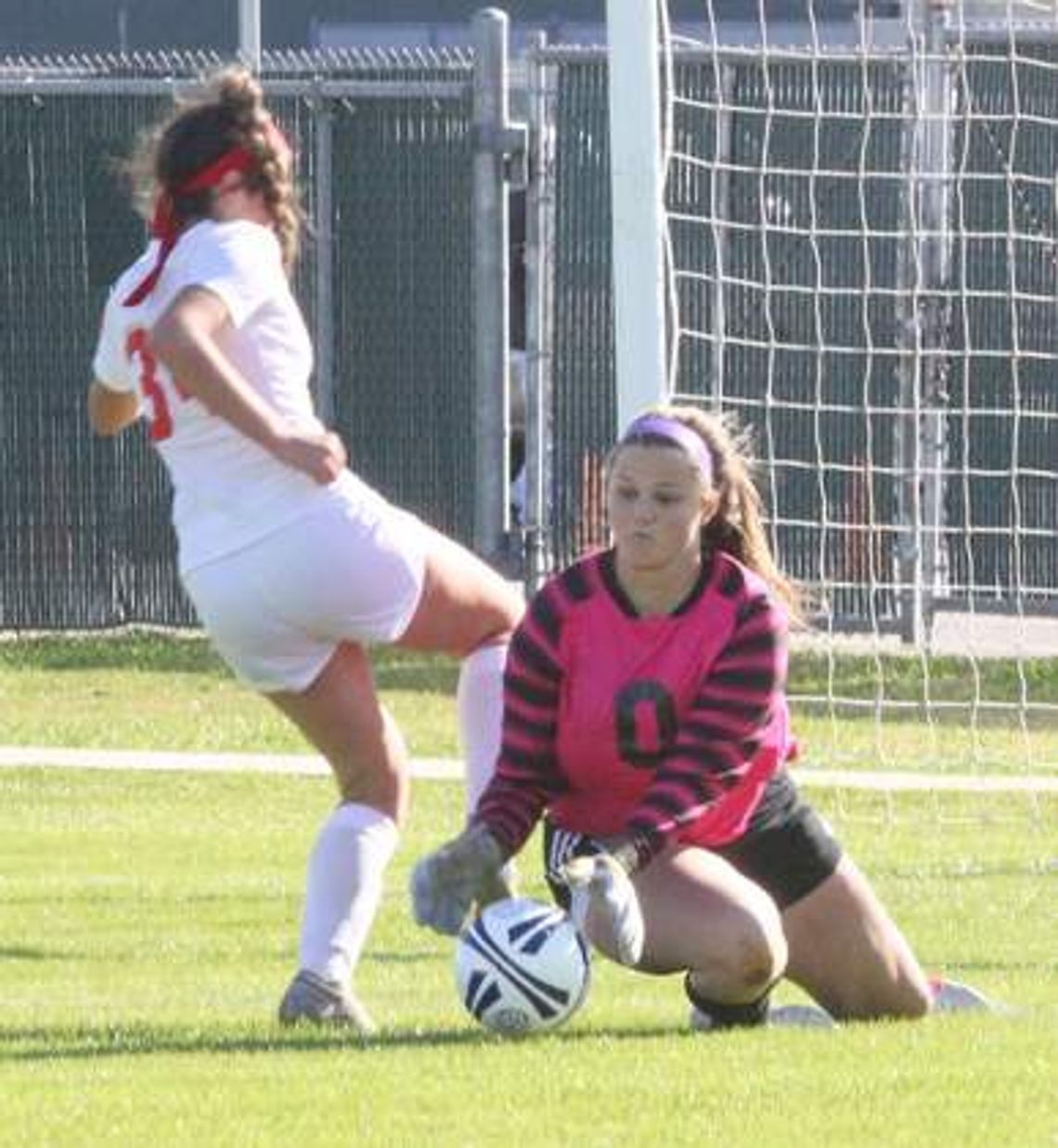 Boerne girls make things unpleasant for Pleasanton