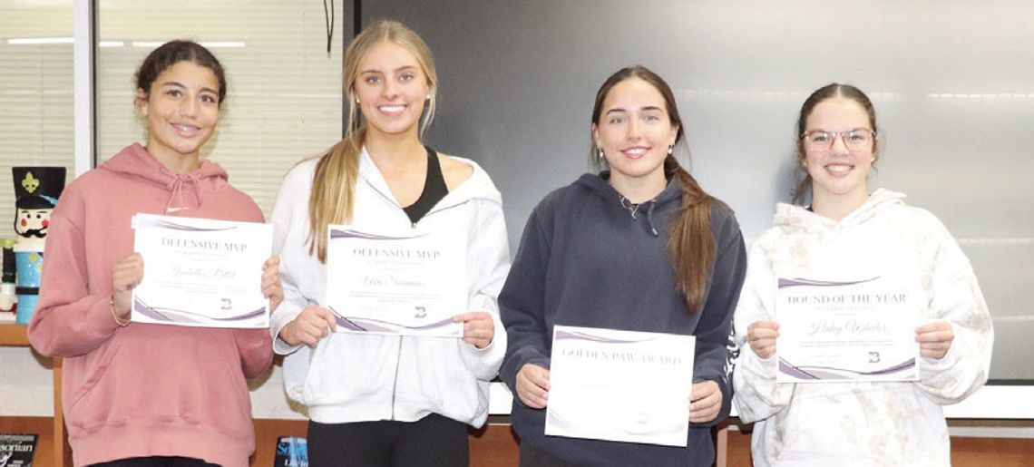 Boerne High Volleyball Team Award Winners