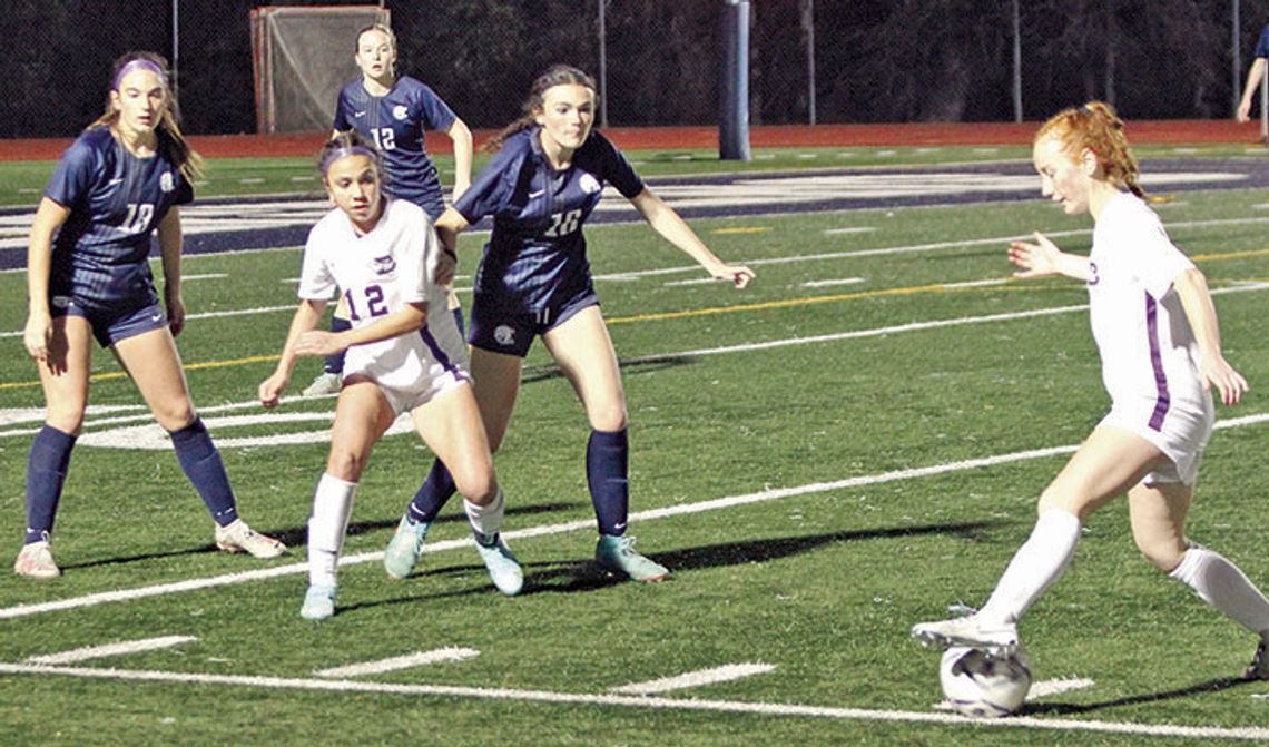 Boerne ISD girls soccer squads play to a 1-1 tie