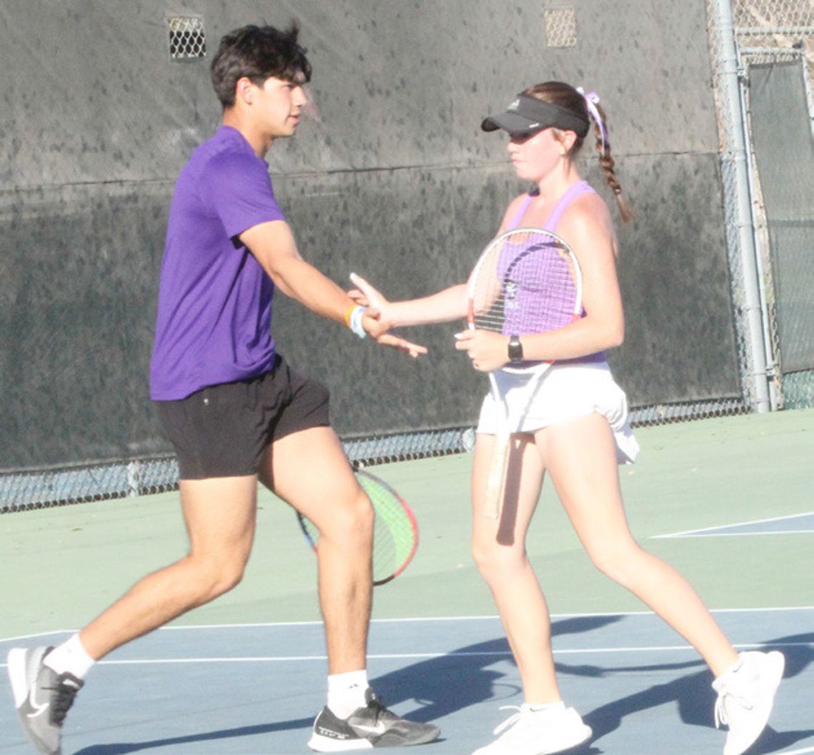 Boerne ISD tennis teams in action