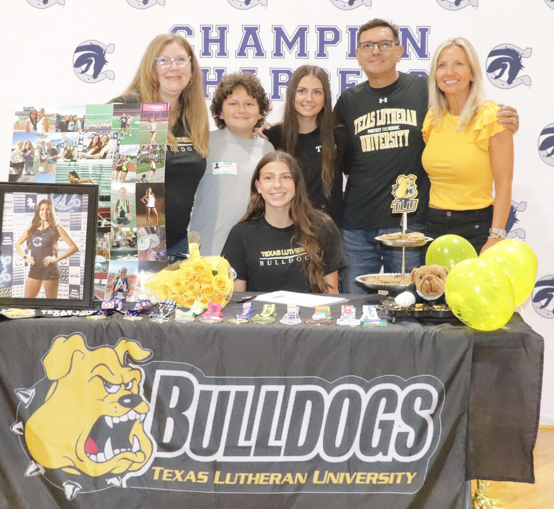 CERNA SIGNS WITH TEXAS LUTHERAN UNIVERSITY
