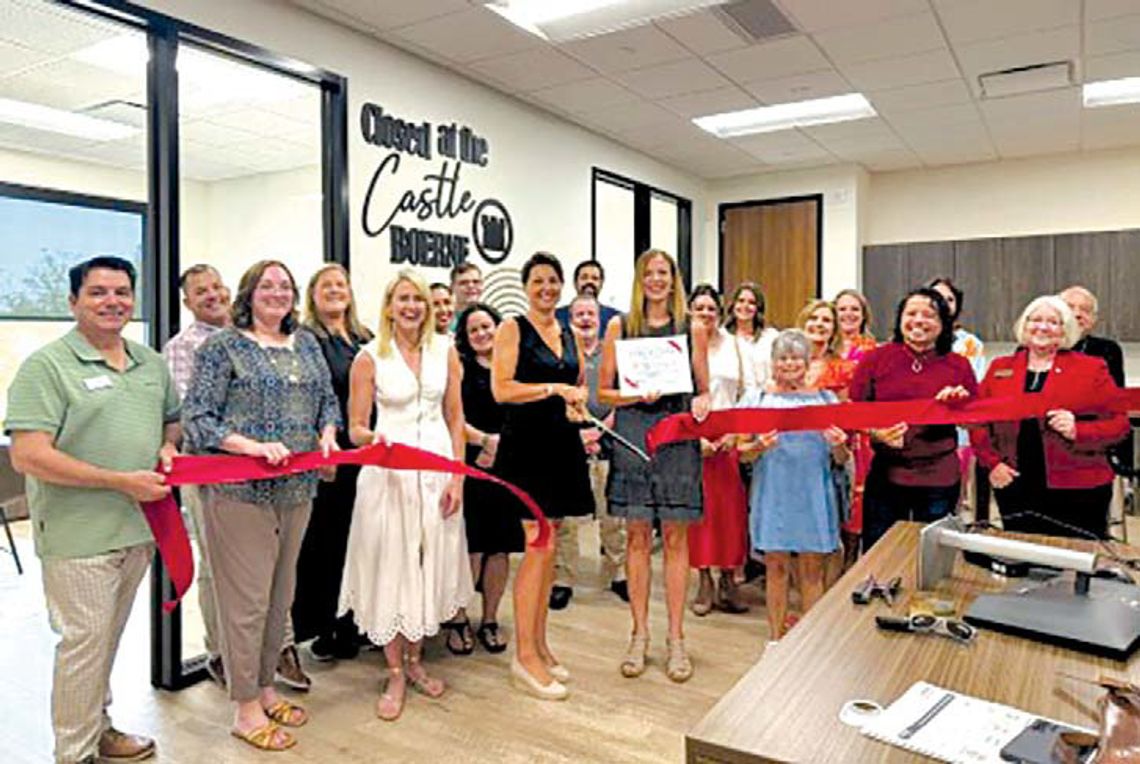 Chamber celebrates Chicago Title’s new locale