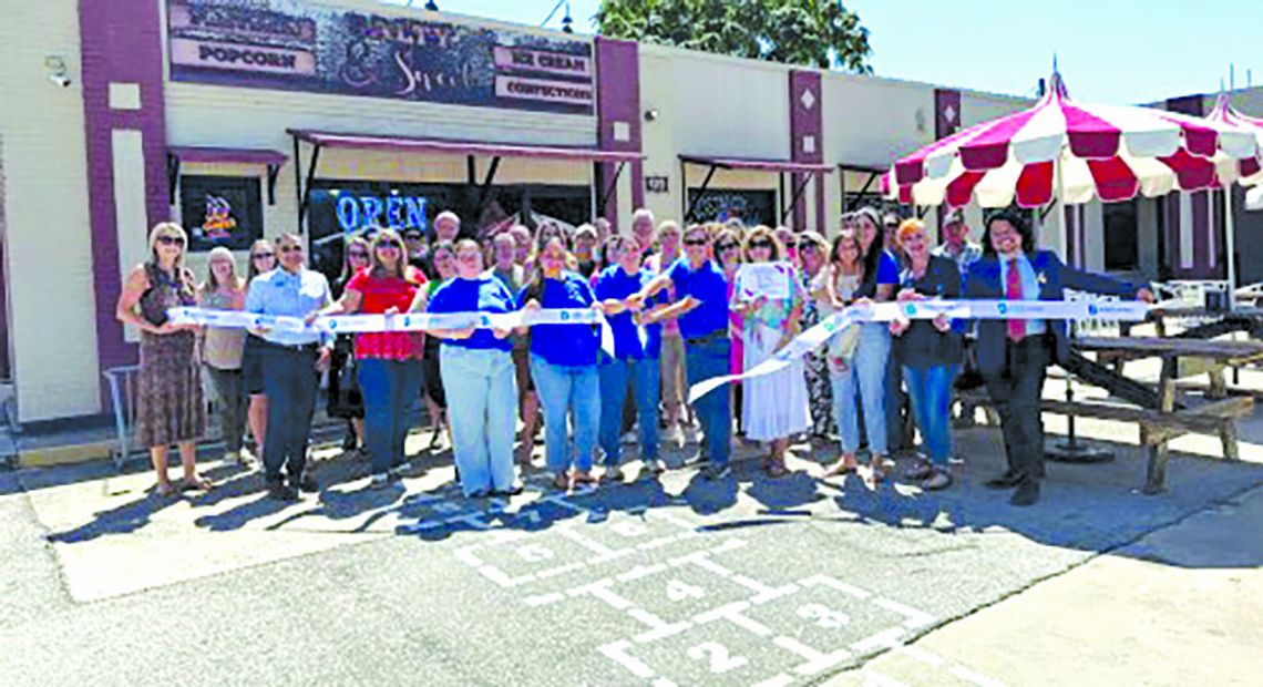 Chamber marks Salty & Sweet’s sixth