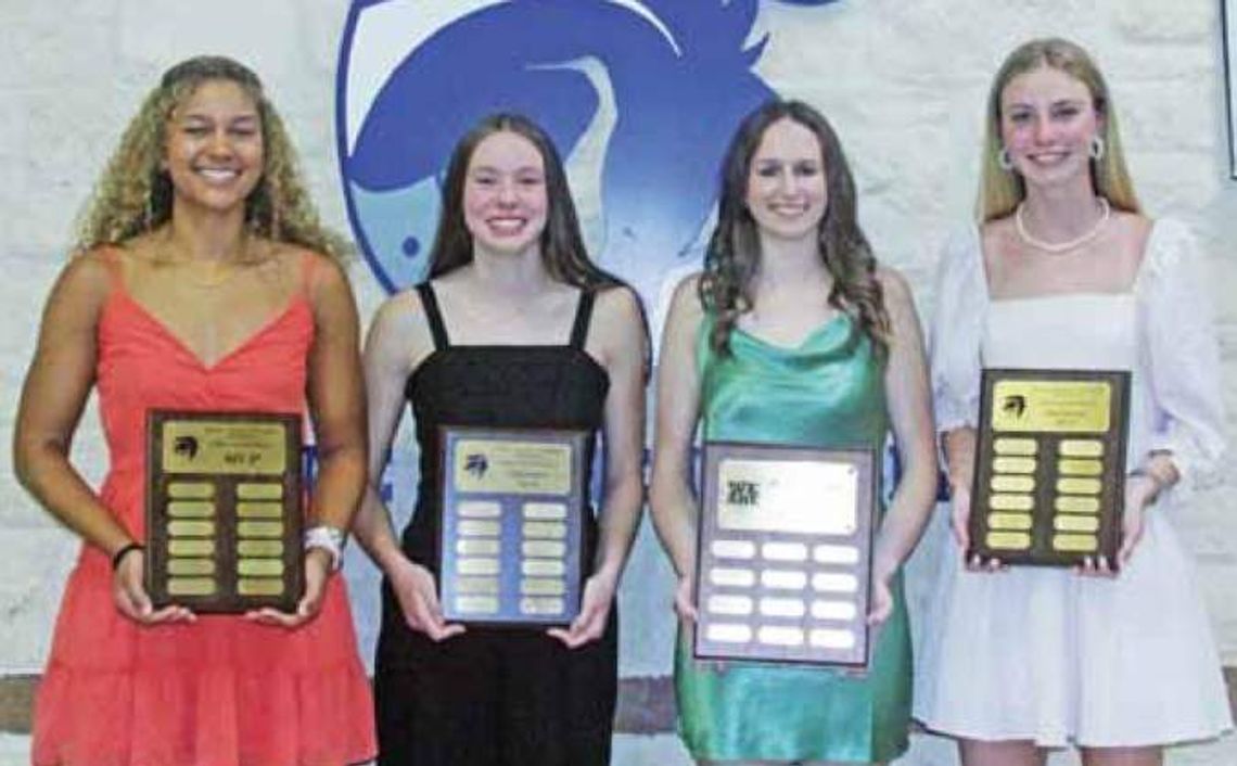 Champion Girls Basketball Team Award Winners