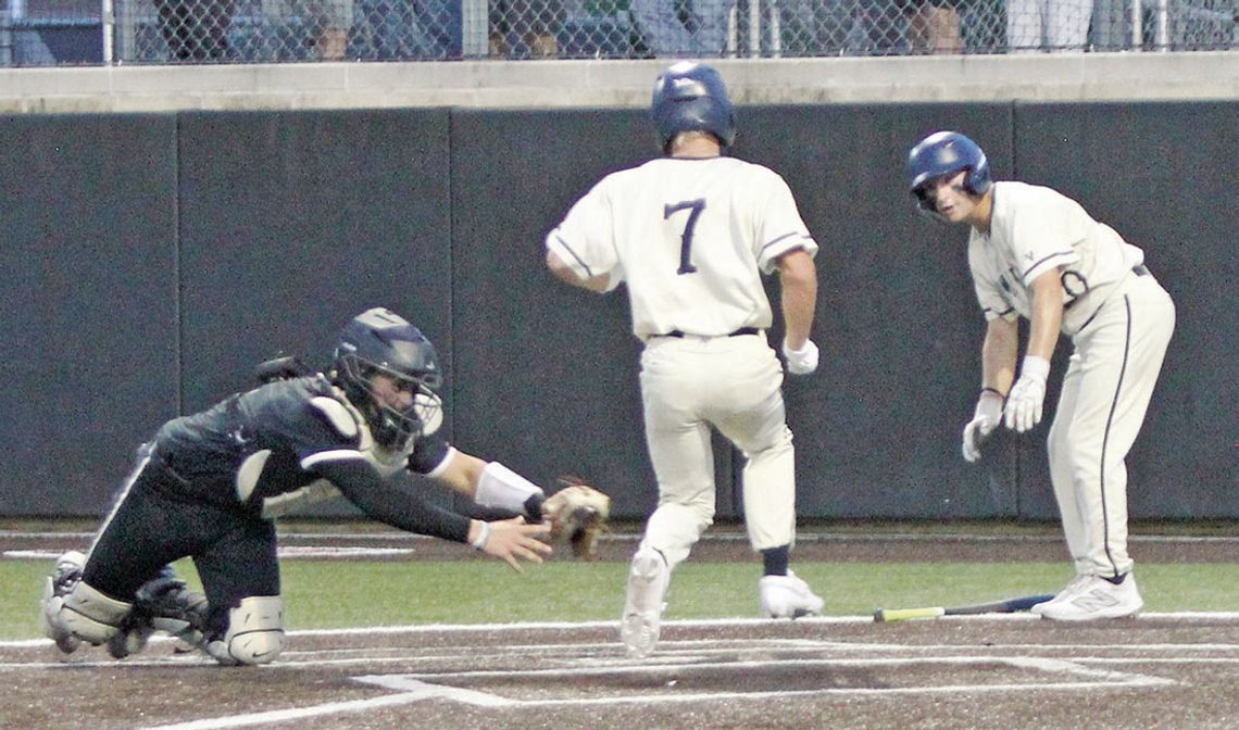 Champion picks up Buda-ful win in Game 2