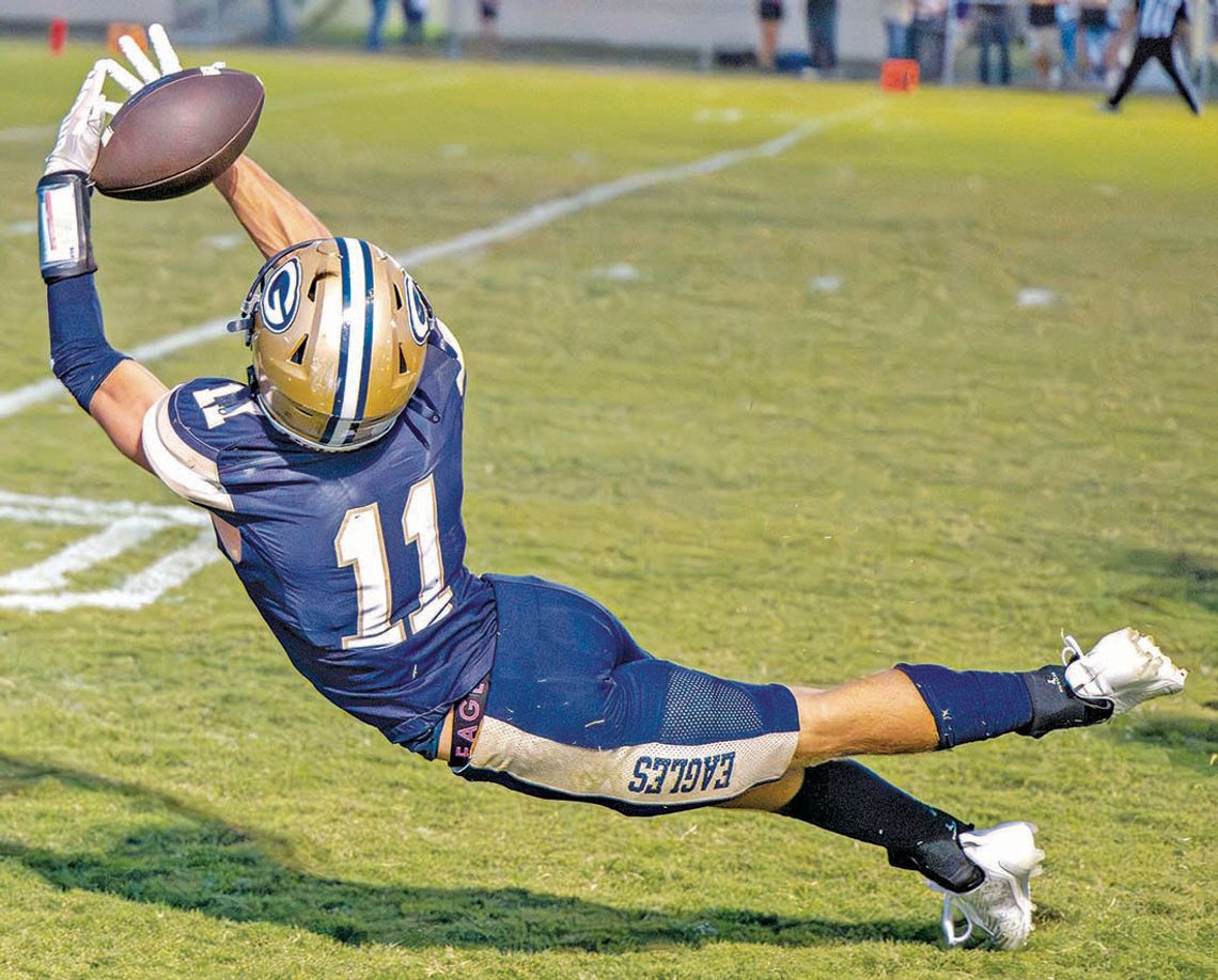 Chandler surpasses 2,000 receiving yards