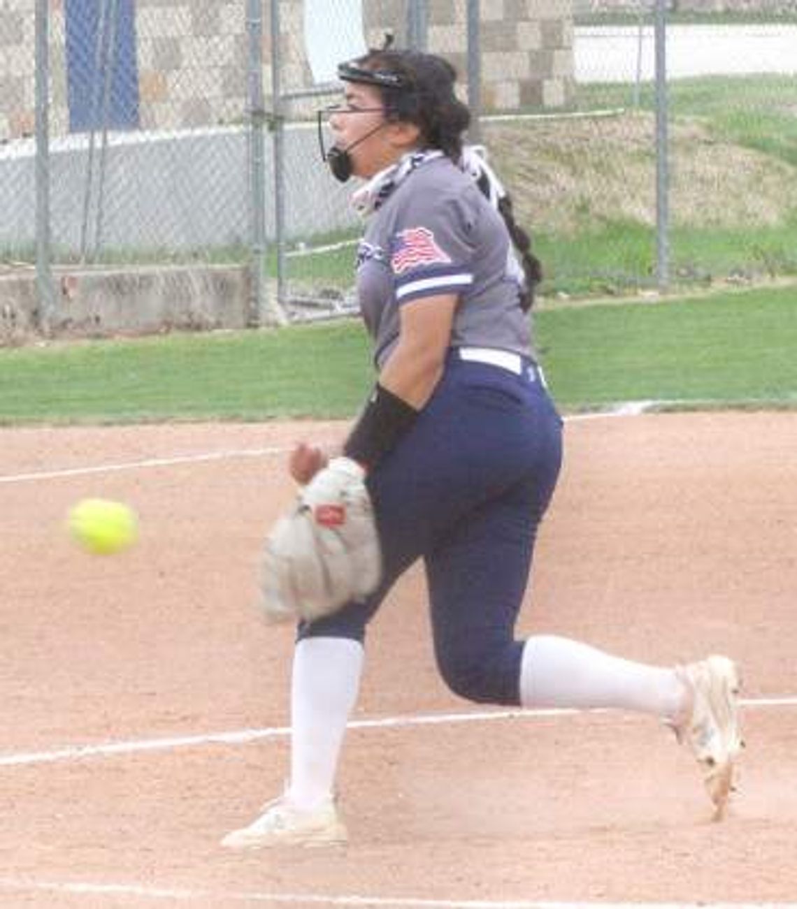 Charger softball run rules Memorial, 15-0