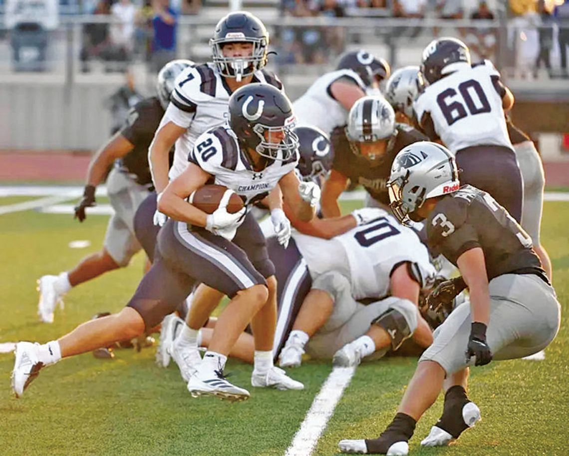Chargers make a border run and roll to 60-7 victory in Laredo Chargers make a border run and roll to 60-7 victory in Laredo