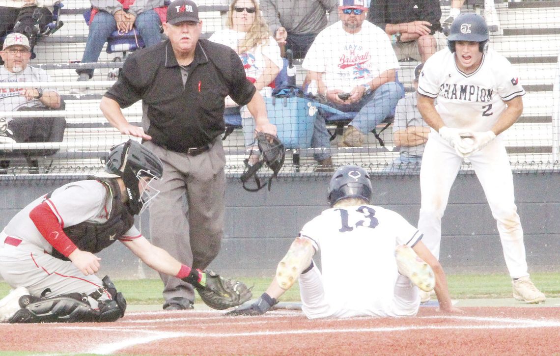 Chargers rally with 5-run sixth inning to handcuff Hawks