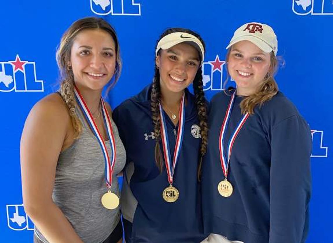 Chargers sending 3 to state tennis tourney