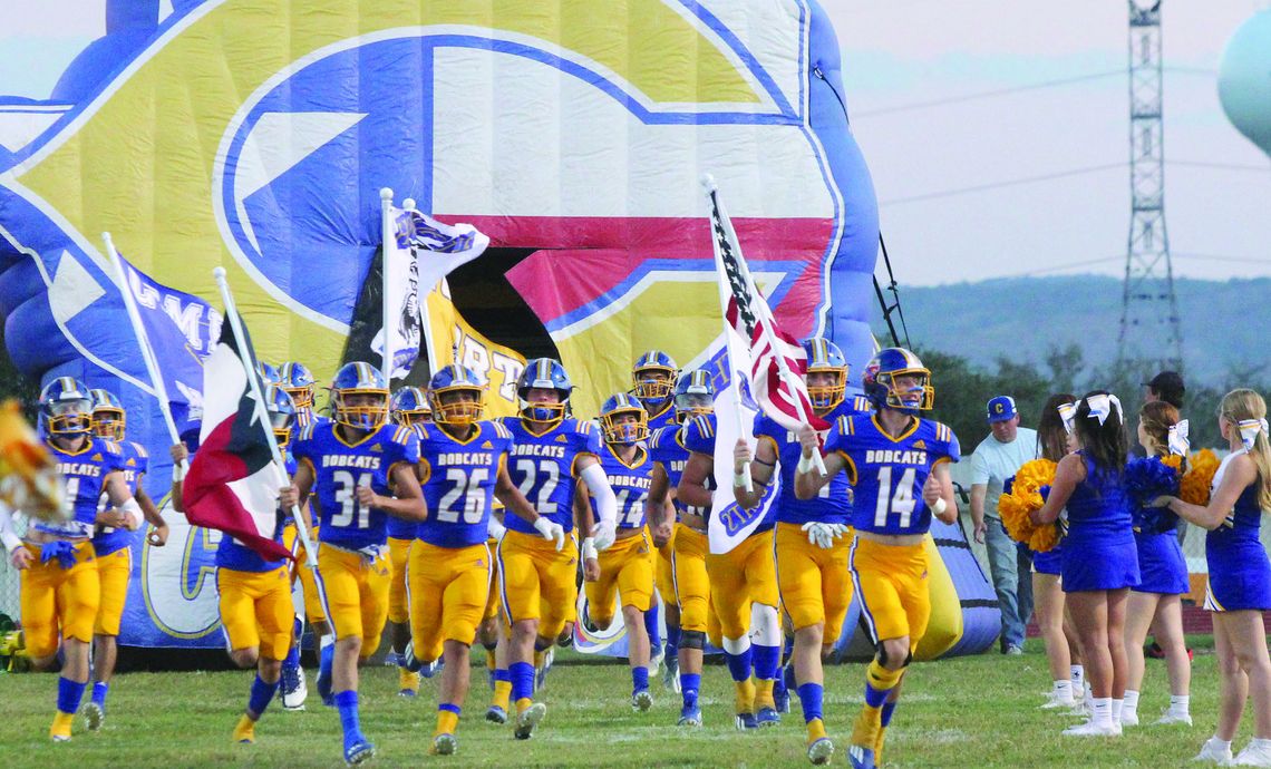 Comfort gets comfortable win at Karnes City, 49-7