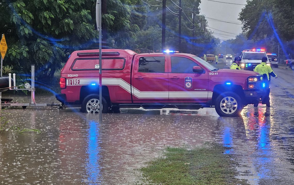 Death toll continues to climb in Kerr County; first Kendall County death reported